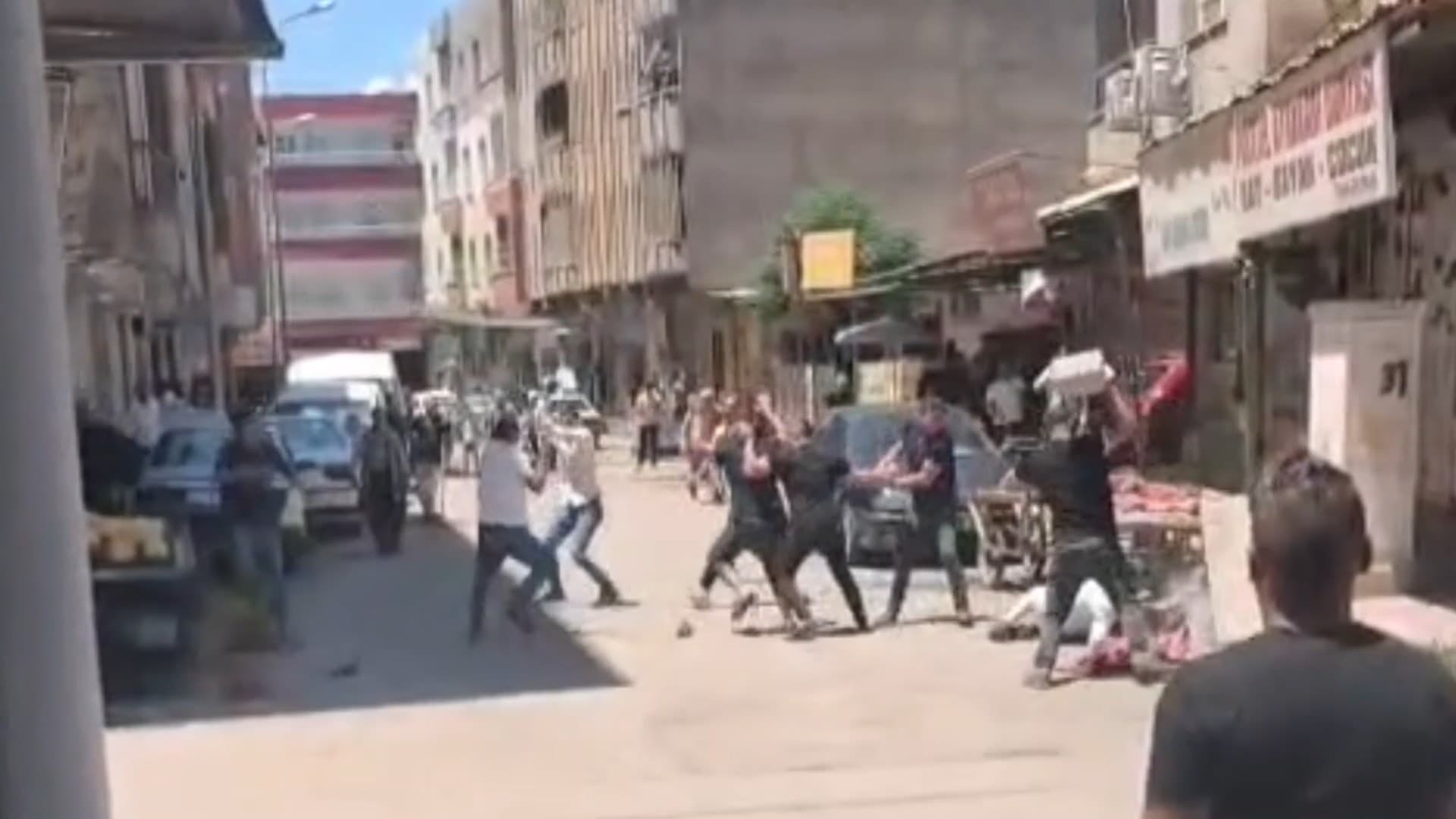 Şanlıurfa'da Kavga: Taş ve Sopalarla Saldırdılar