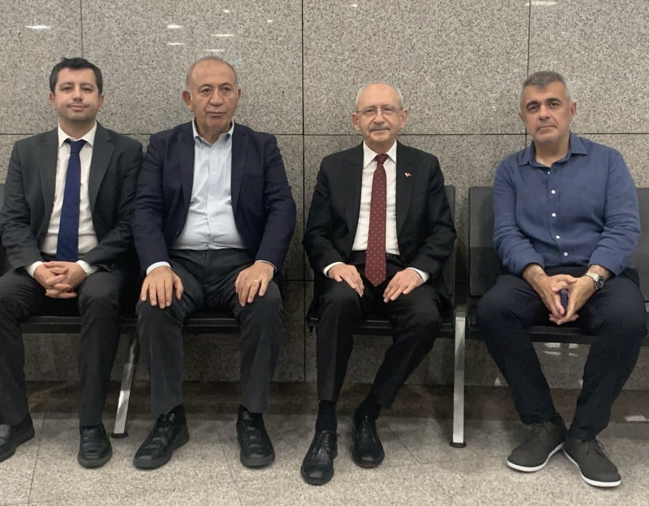 Komedyen Deniz Göktaş Adliyeye Sevk Edildi, Destek Gösterileri Yapıldı