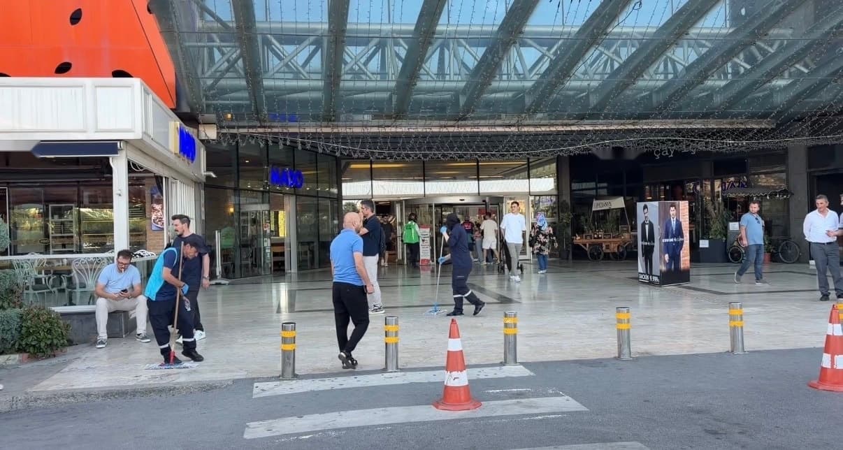 İstanbul'da Alışveriş Merkezinde Silahlı Saldırı Gerçekleşti — görsel 2