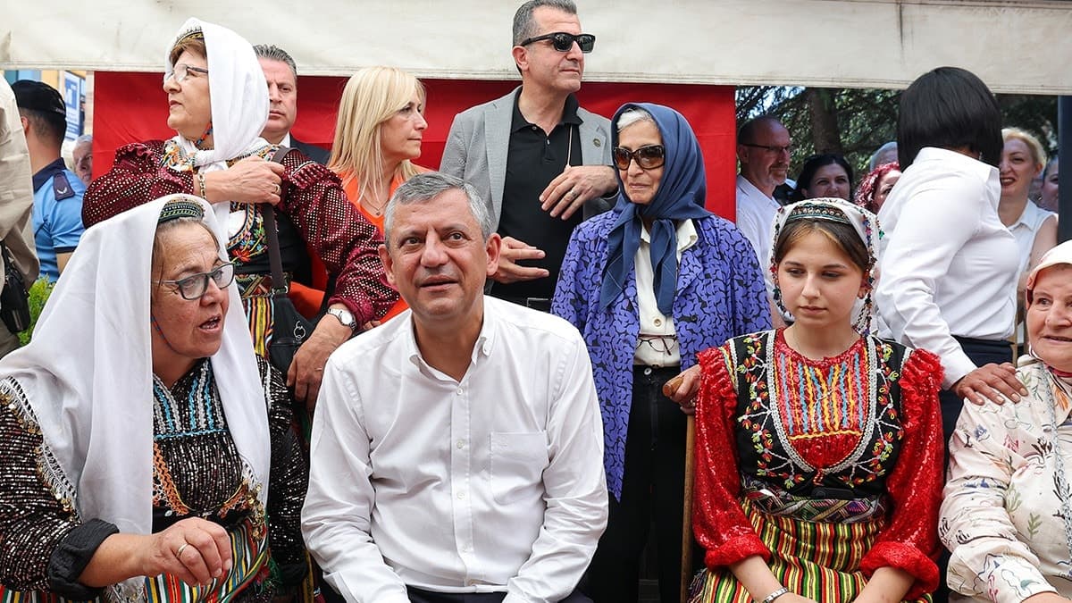 Kastamonu'da CHP Lideri Özgür Özel'den İddialı Açıklamalar