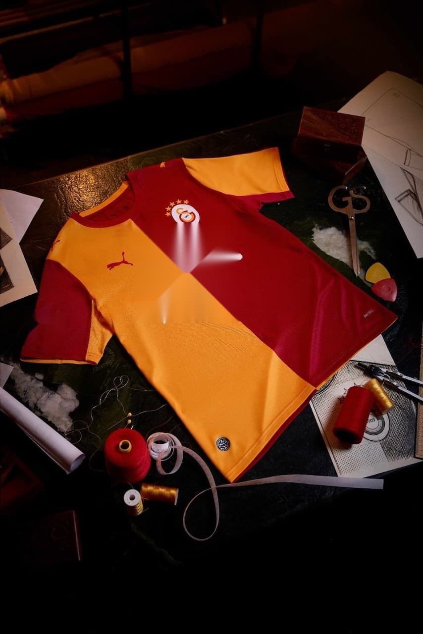Galatasaray'ın 2026-2027 Sezonu Formaları Tanıtıldı! — görsel 2