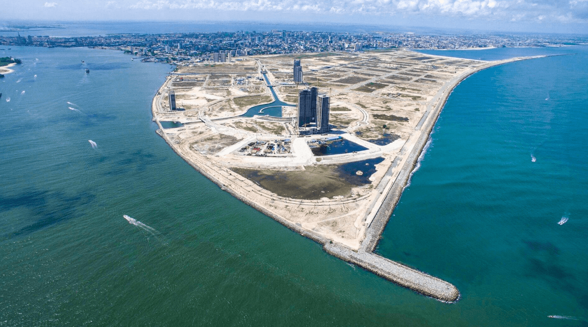 Eko Atlantic: Okyanusa 120 milyon ton kumla yeni şehir inşa ediliyor