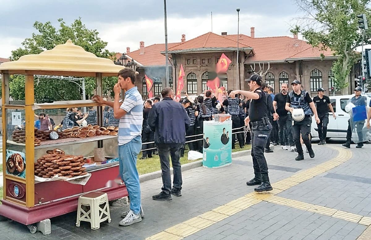 NATO Zirvesi Öncesi Gözaltılar: Gazetecilere ve Öğrencilere Baskı — görsel 2