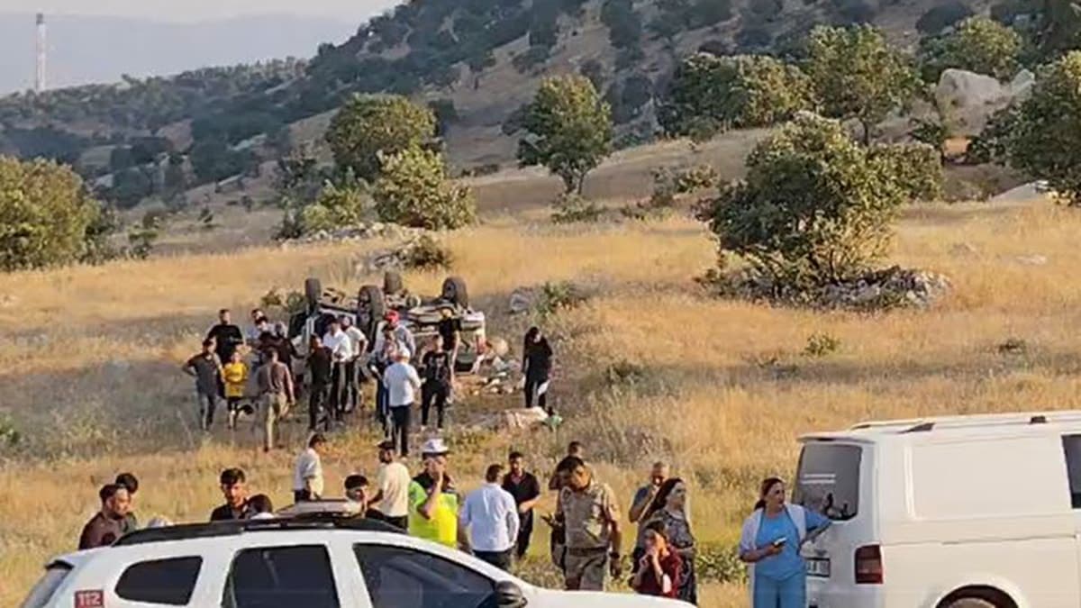 Hz. Nuh Anma Töreni Sonrası Kazalar: 1 Ölü, 30 Yaralı — görsel 4