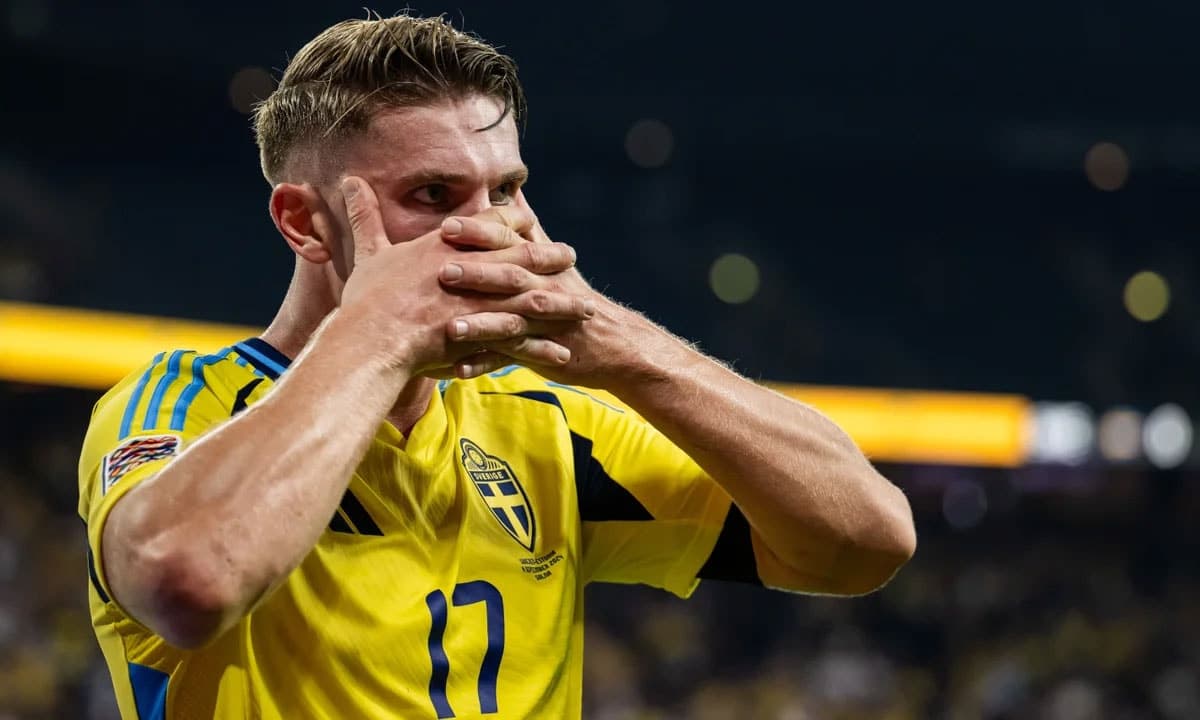 TRT'de skandal gaf: Ünlü golcünün vatandaşı yanlış söylendi!