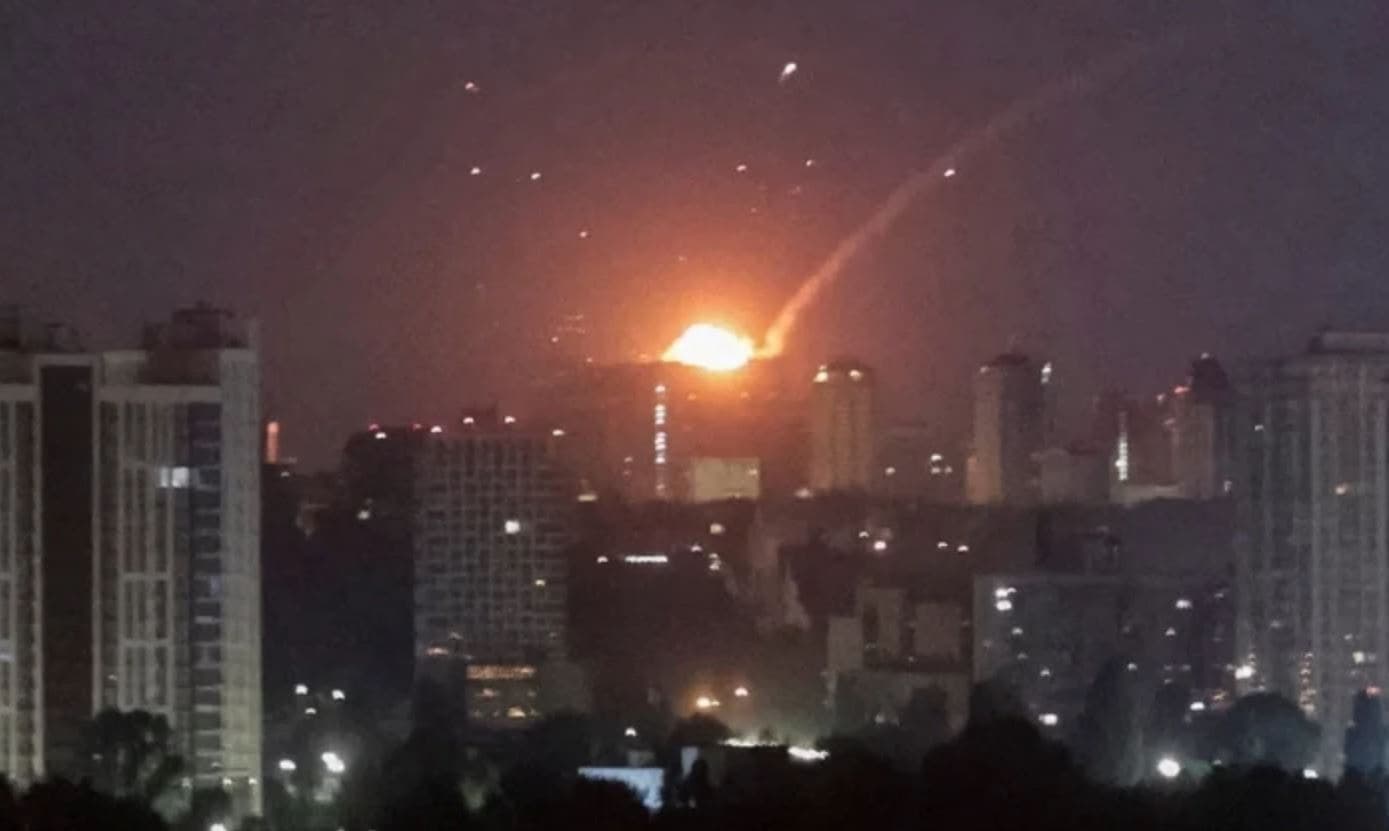 Kiev'e Gece Yarısı Bombardıman: Savaş Şiddetlendi