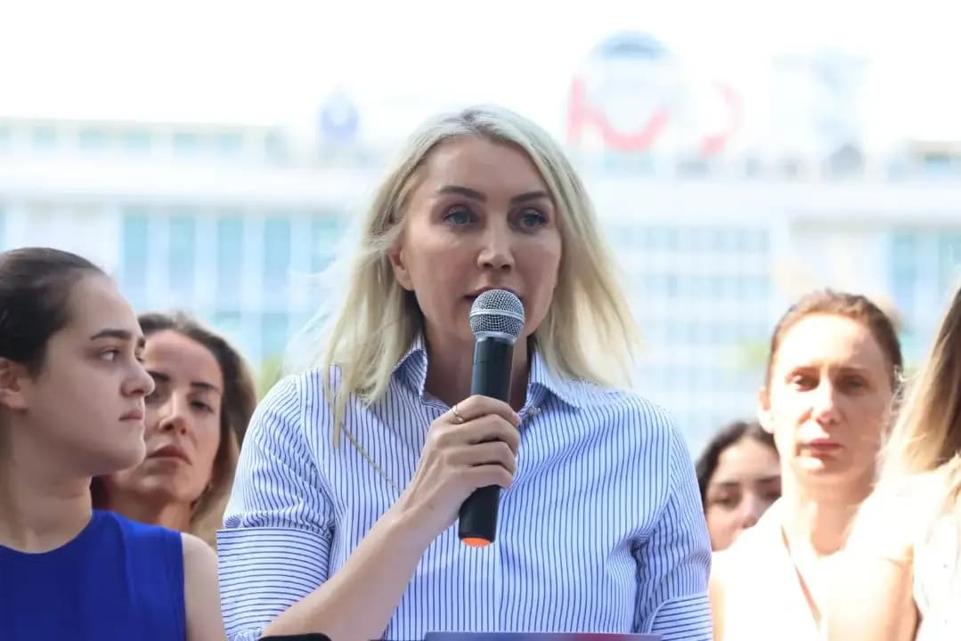 Dilek İmamoğlu'nun yeğeni Derya Dağdeviren tahliye edildi