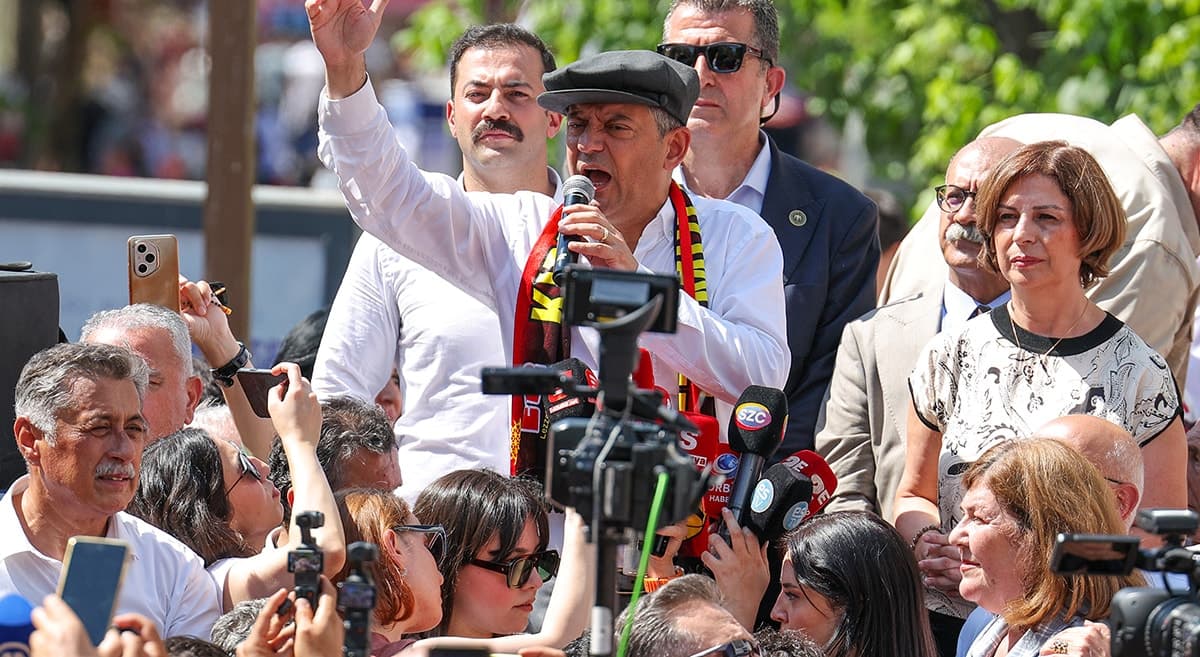 Özgür Özel, Eskişehir'de Güçlü Bir Gövde Gösterisi Yaptı — görsel 2