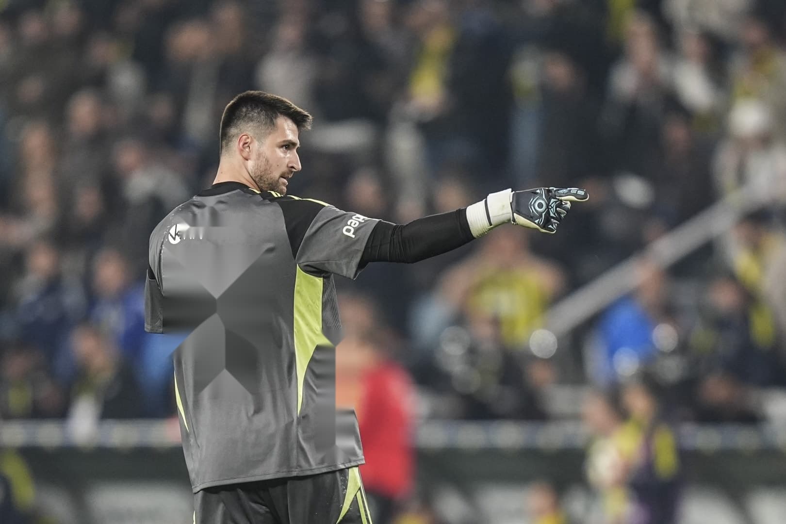Beşiktaş'ta 13 Yıl Sonra Ayrılık: Ersin Destanoğlu Veda Etti