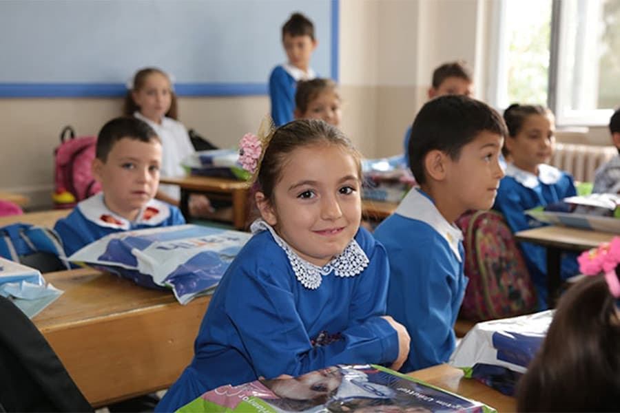 Kız ve Erkek Öğrencilerin Okulları Ayrılacak mı? Yeni Tartışmalar Başlıyor — görsel 3