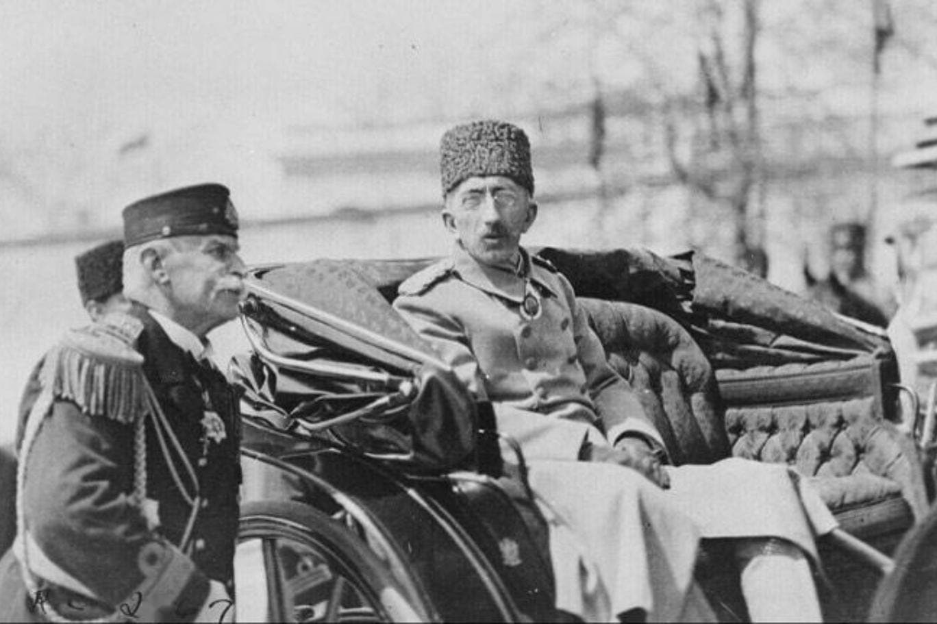 Bakan Tekin'den Ders Kitaplarına Tartışmalı Değişiklikler — görsel 3