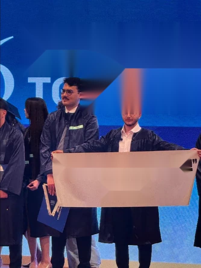 Yeditepe Üniversitesi'ndeki Pankart Krizi ve AKP İlişkisi — görsel 2