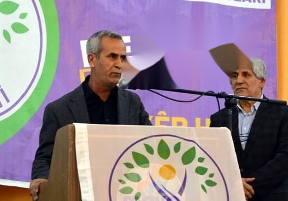 Kızıltepe Belediye Başkanı İpek'e İstifa Baskısı ve Yumurtalı Protesto — görsel 2