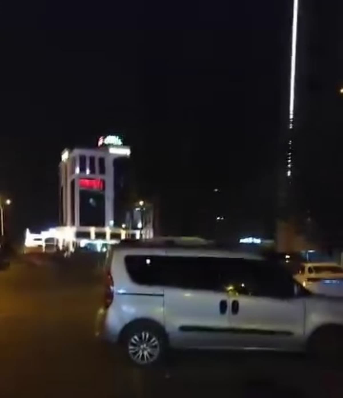 Diyarbakır'da Özel Hastaneye Silahlı Saldırı: İki Gözaltı — görsel 2