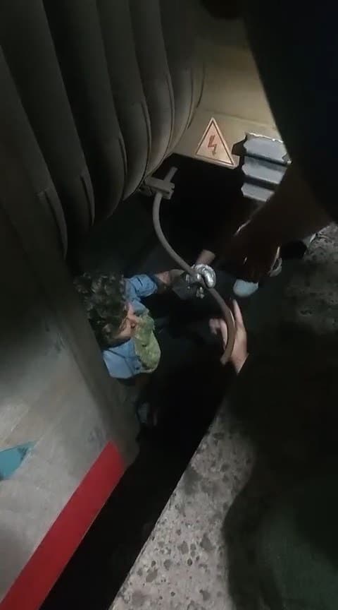 Üsküdar Marmaray'da korku dolu anlar: Kadın trenin altında kaldı