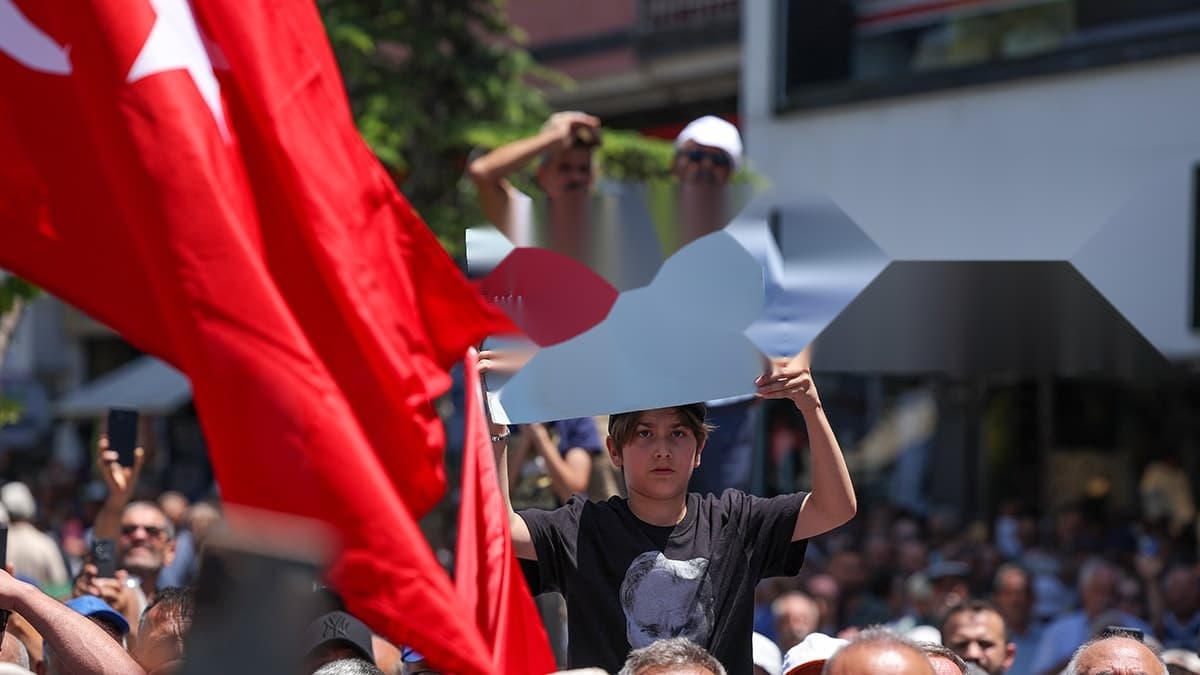 Özgür Özel: Yeni Bir Kurtuluş Mücadelesi İçin Hazırız — görsel 3